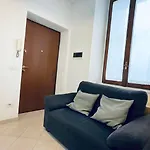 Milan Center City Equipped Apartments In The Heart Navigli District