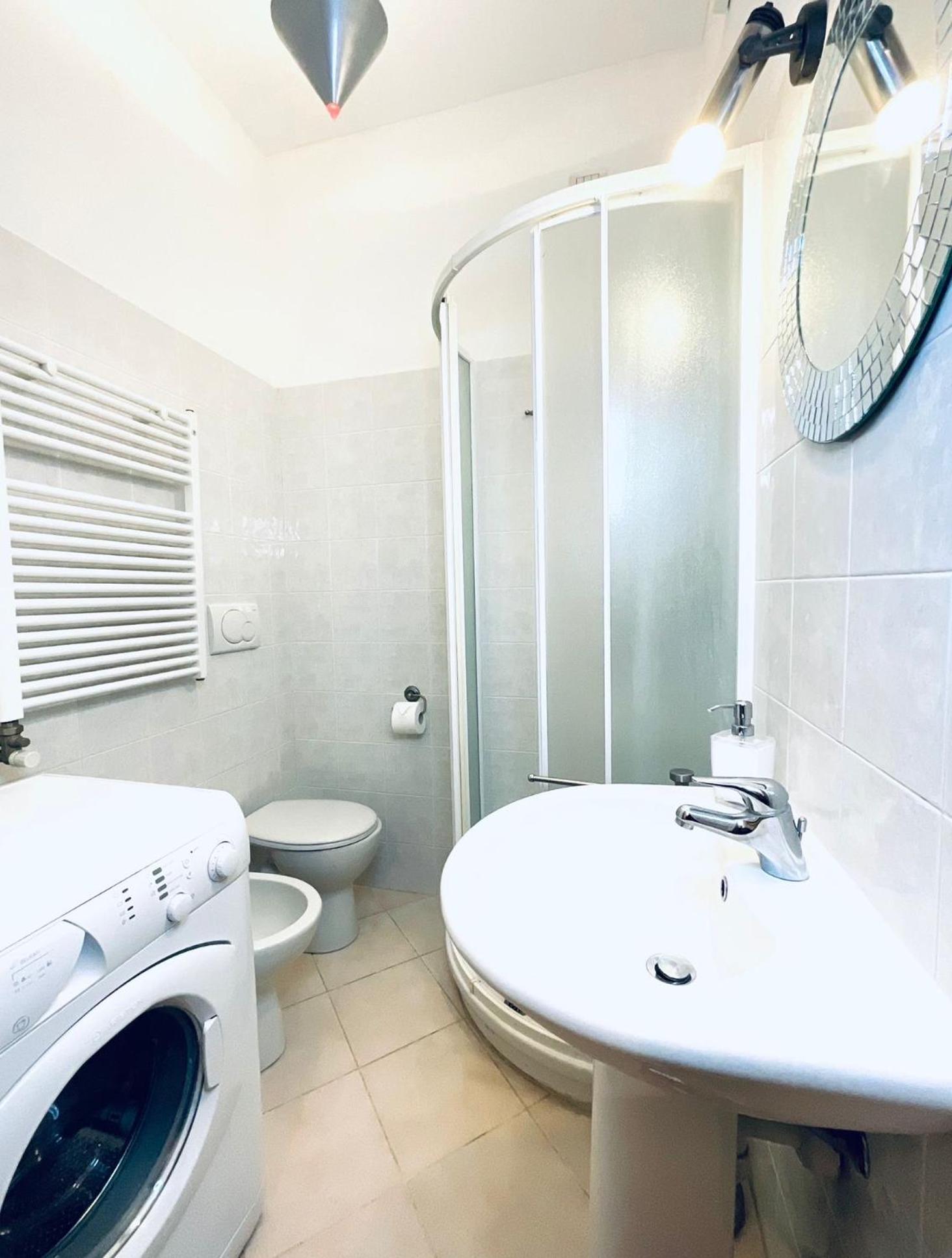 Center Equipped In The Heart Navigli District Milan